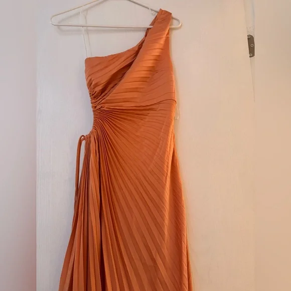 Hello Molly One-Shoulder Peach / Orange Bridesmaid Dress - Picture 7 of 8